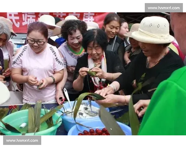 端午佳节趣味赛：社区包粽子比拼技艺传承欢乐多